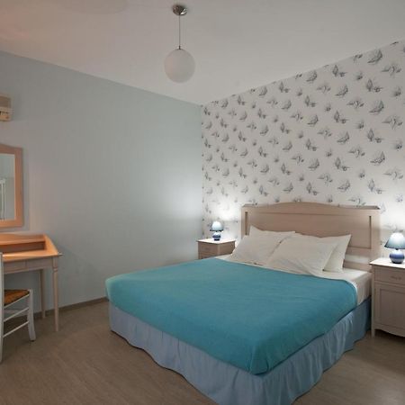 Valente Perlia Rooms Poros Town Bagian luar foto