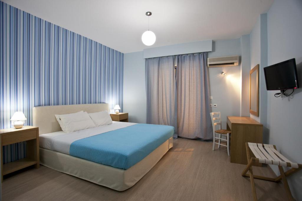 Valente Perlia Rooms Poros Town Bagian luar foto