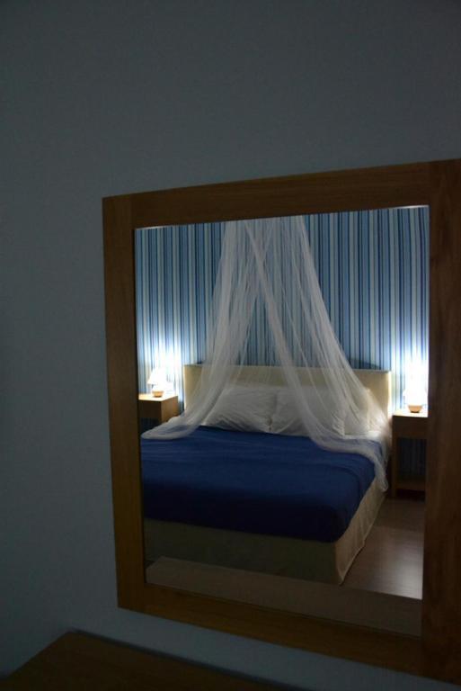 Valente Perlia Rooms Poros Town Bagian luar foto